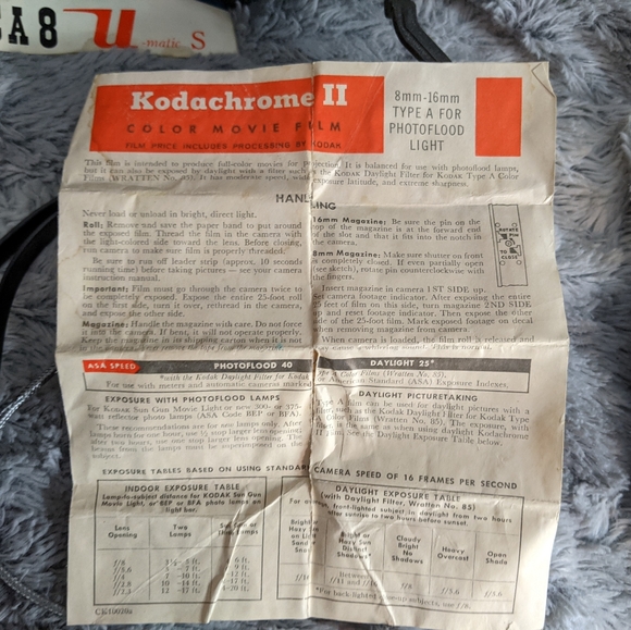 Yashica 8 1961 Home movie Camera - Picture 4 of 14